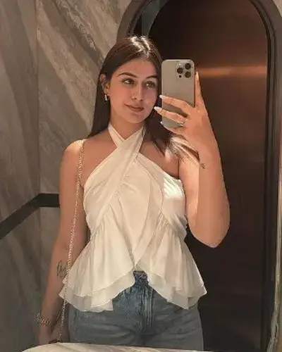 Call Girl Williamnagar